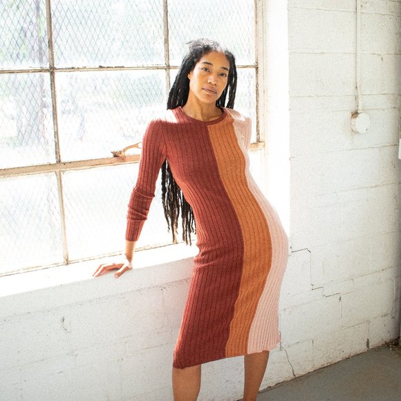 Diarte Robbin Sweater Dress - Picture 3 of 3